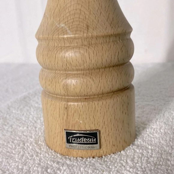 Vintage Trudeau 12” Blonde Wood Pepper  Grinder Pepper Mill - Picture 2 of 13